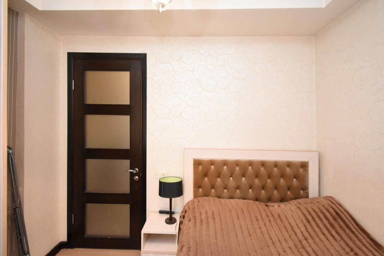 Galaxy Inn Luxury Hostel In Center Yerevan Exterior photo